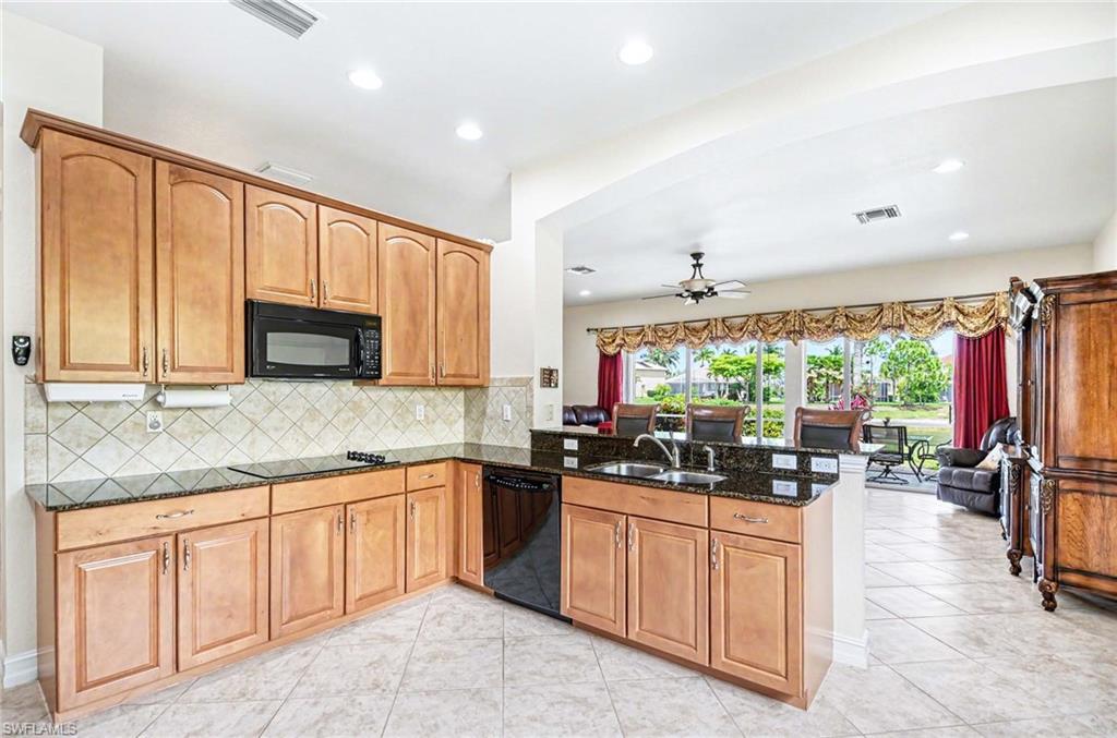 14809 Canton Ct Property Photo 16