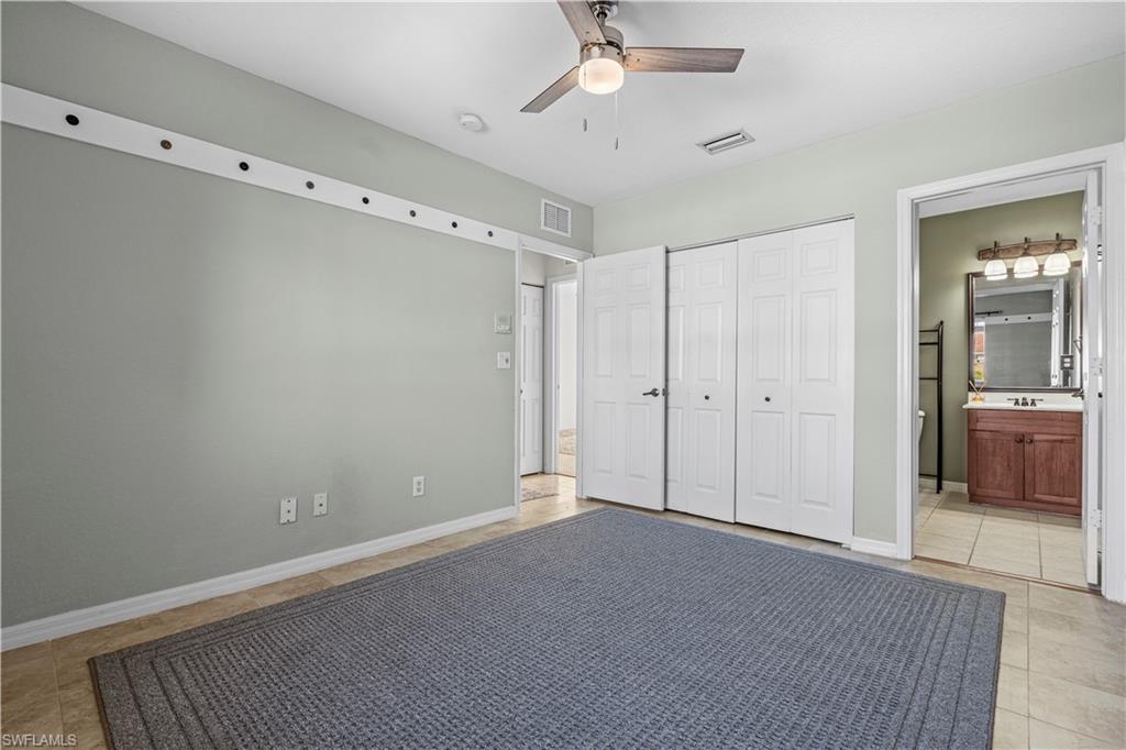 9808 Roundstone Cir Property Photo 12