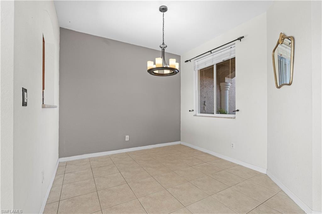 9808 Roundstone Cir Property Photo 15