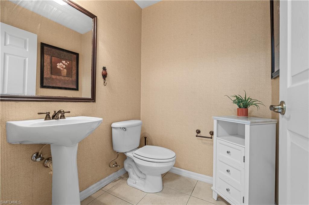 9808 Roundstone Cir Property Photo 19