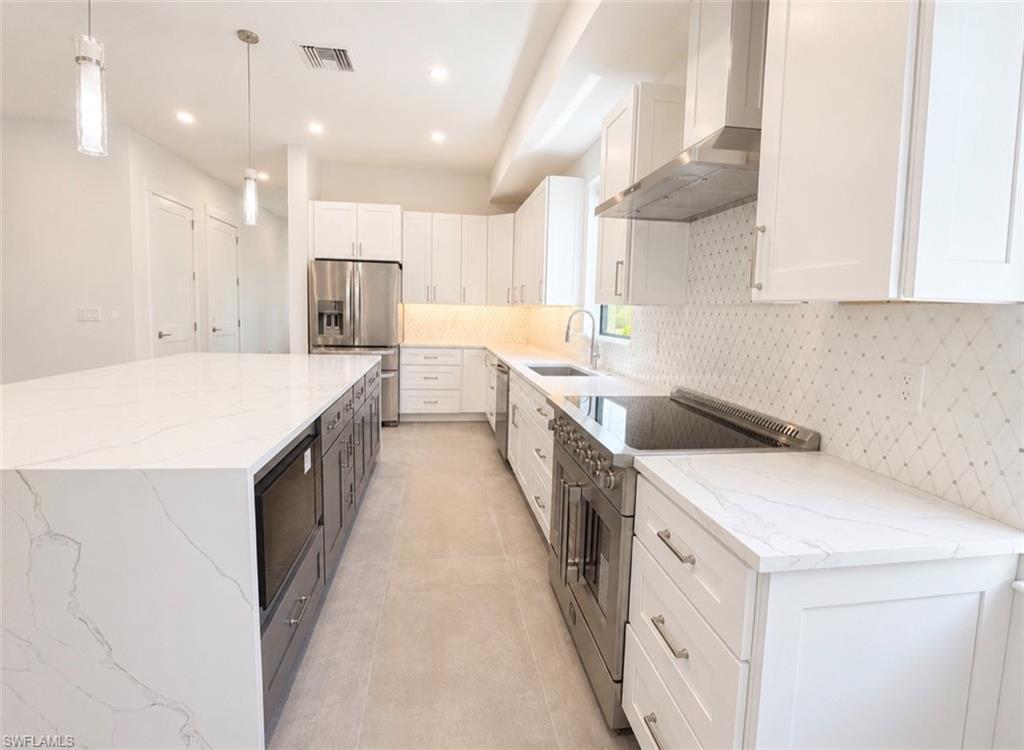 2727 Van Buren Ave Property Photo 3