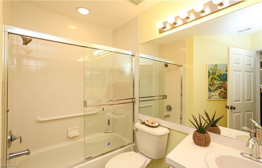 3775 Fieldstone Blvd 102 Property Photo 18
