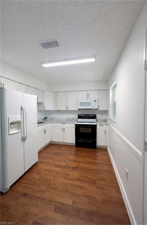 3325 Airport Rd N J6 Property Photo 2