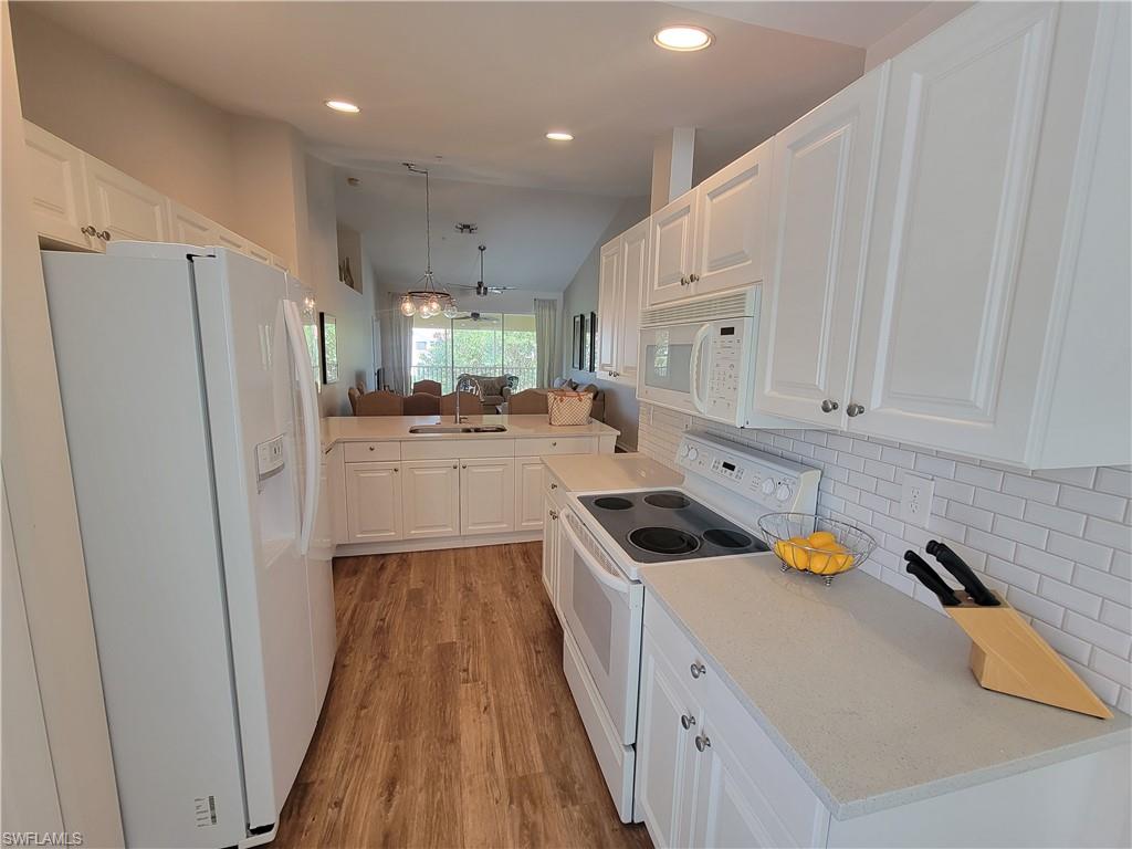 4950 Deerfield Way D-202 Property Photo 10
