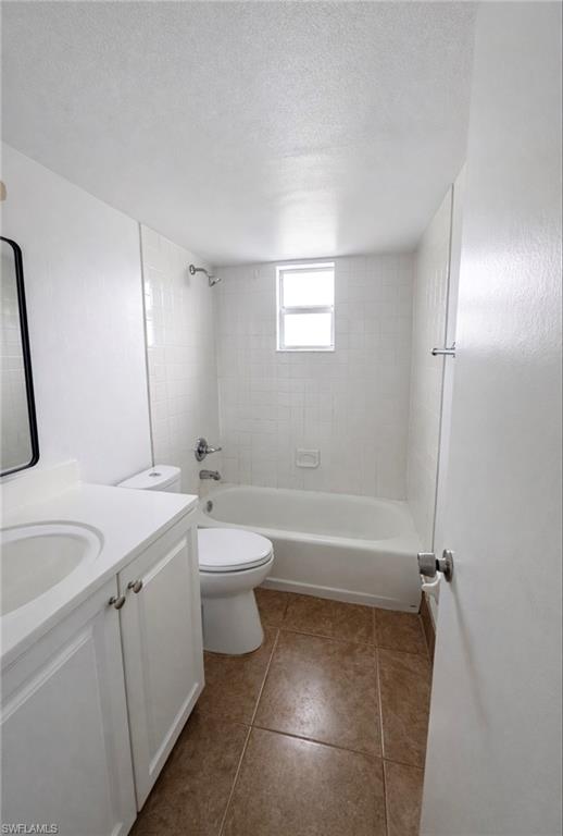 3325 Airport Rd N T4 Property Photo 4