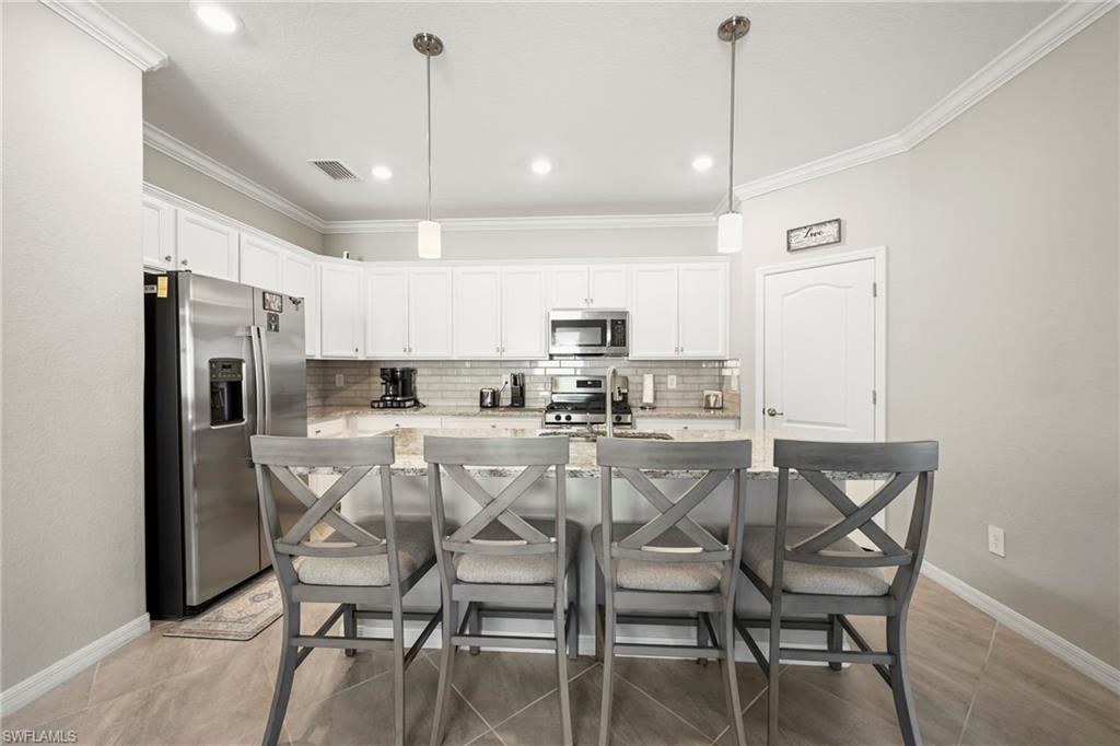 17644 Winding Wood Ln Property Photo 12