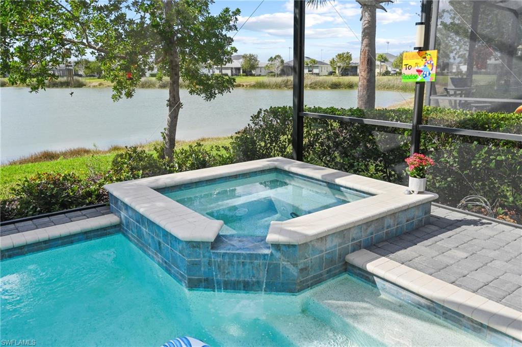 17644 Winding Wood Ln Property Photo 24