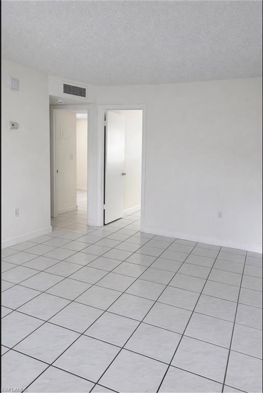 3325 Airport Rd N R3 Property Photo 2