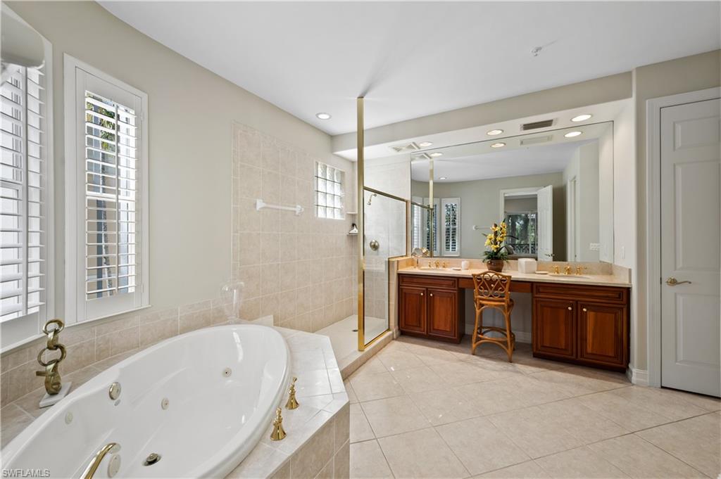 2658 Bolero Dr 9-2 Property Photo 21