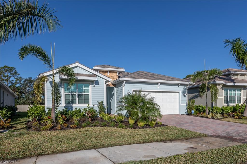 267 Tamarindo Ln Property Photo 2