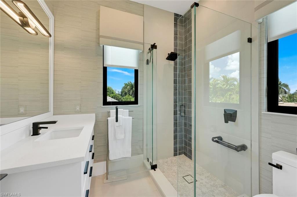 767 Park Shore Dr Property Photo 35