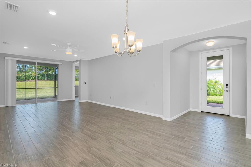 14559 Edgewater Cir Property Photo 8