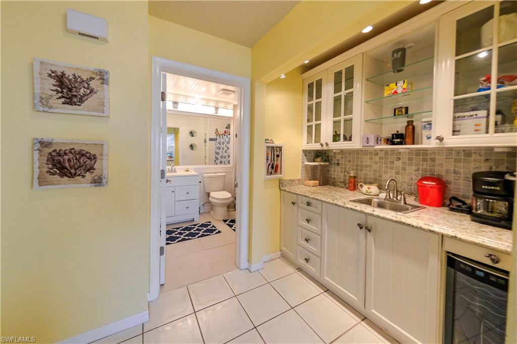 22161 Tallwood Ct 706 Property Photo 7