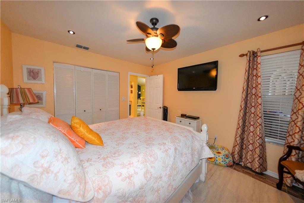 22161 Tallwood Ct 706 Property Photo 10