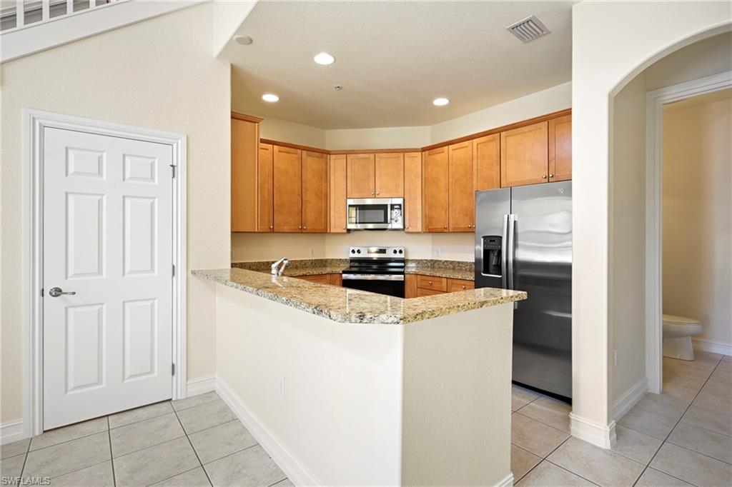 9098 Capistrano St S 7103 Property Photo 5