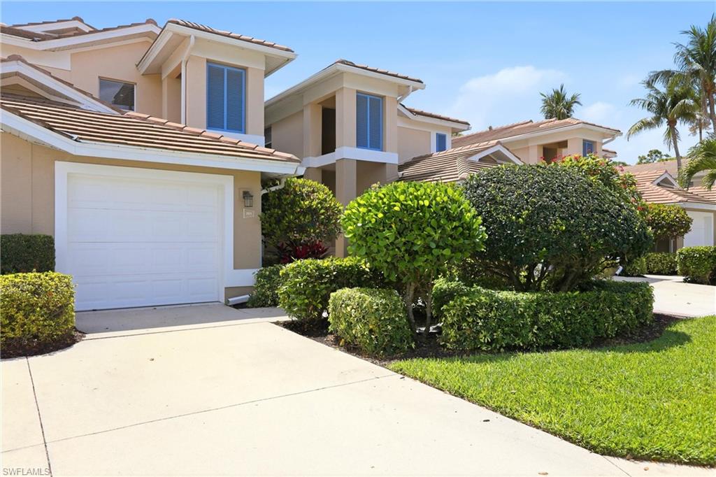 817 Carrick Bend CIR 201 Property Photo 1