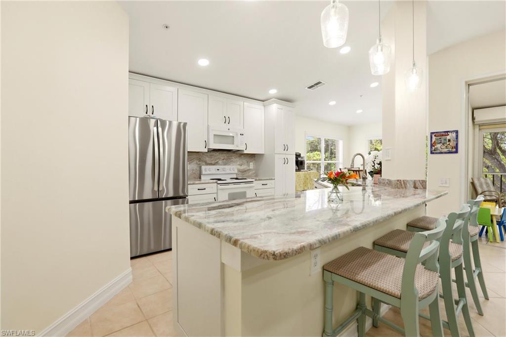 817 Carrick Bend Cir 201 Property Photo 6
