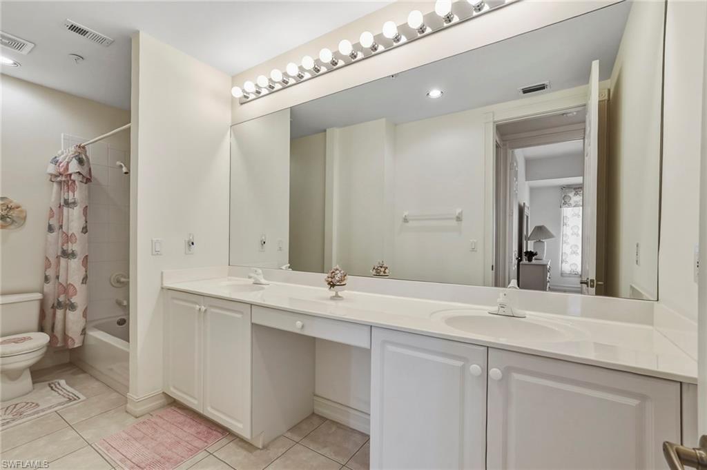 1875 Les Chateaux Blvd 303 Property Photo 24
