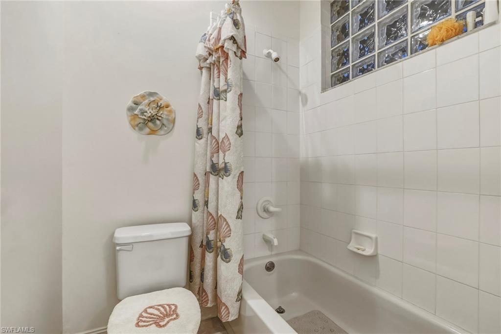1875 Les Chateaux Blvd 303 Property Photo 25
