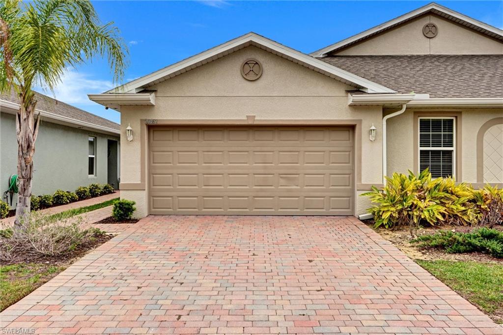 20462 Plumwood Loop Property Photo 2