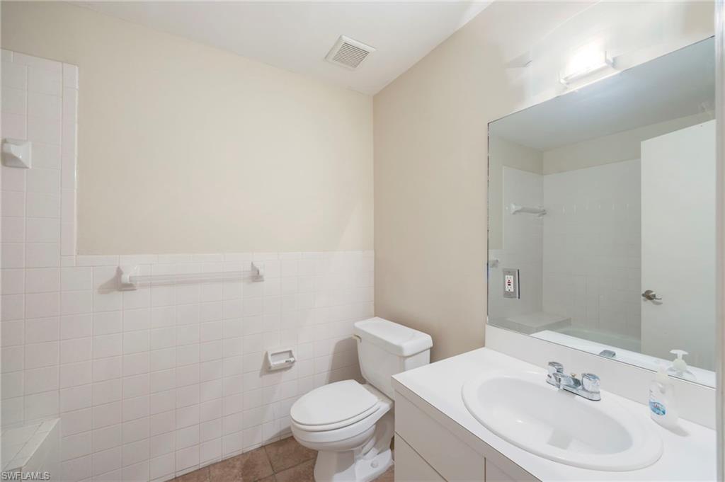 400 Misty Pines Cir 205 Property Photo 21
