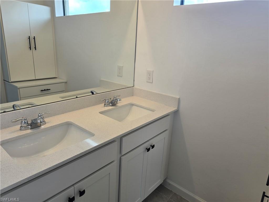 1437 Weeping Willow Ct Property Photo 17