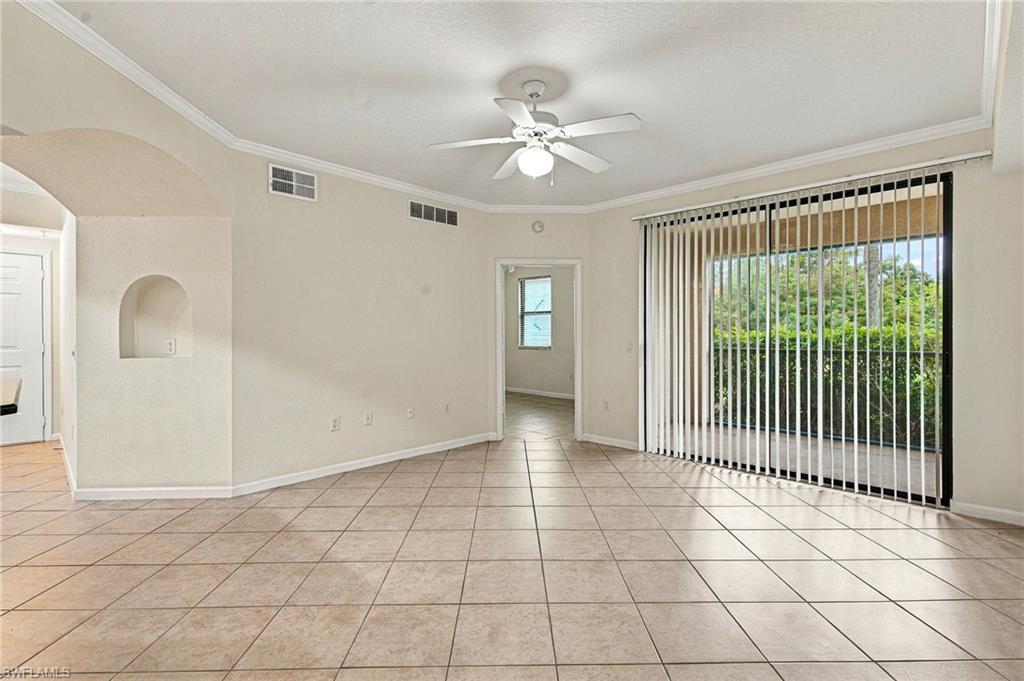 13010 Positano Cir 108 Property Photo 10