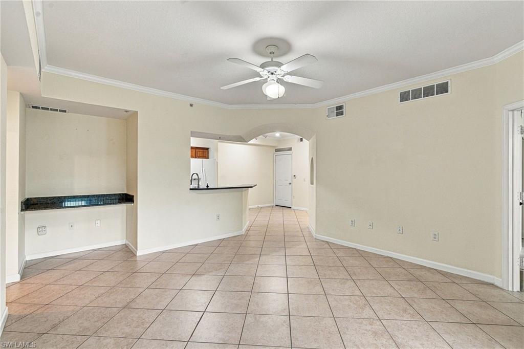 13010 Positano Cir 108 Property Photo 12