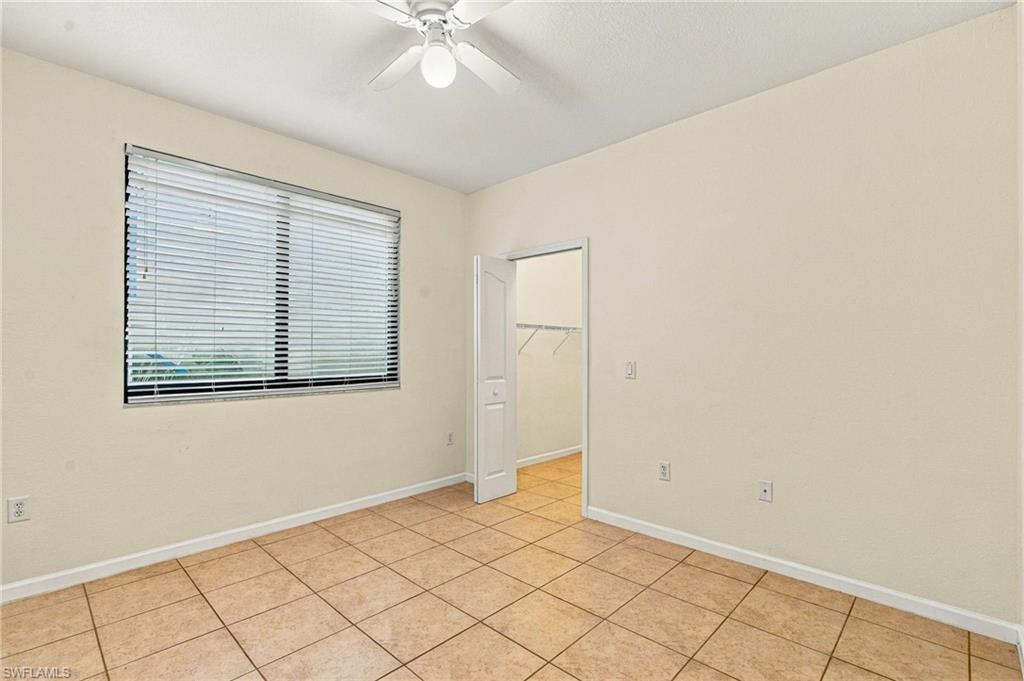 13010 Positano Cir 108 Property Photo 20