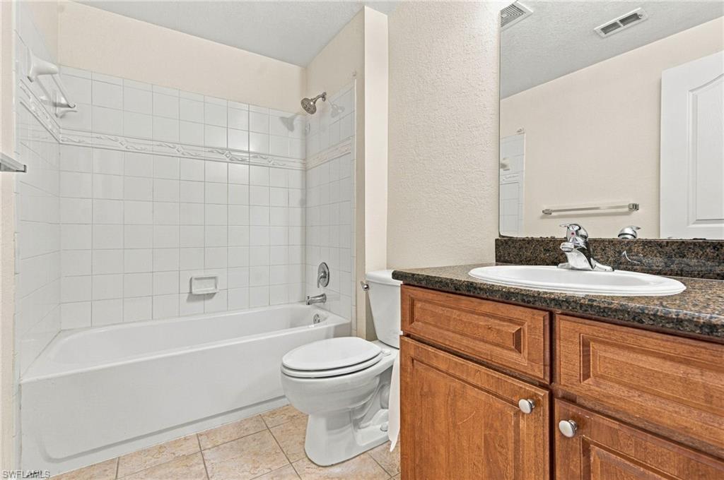 13010 Positano Cir 108 Property Photo 22