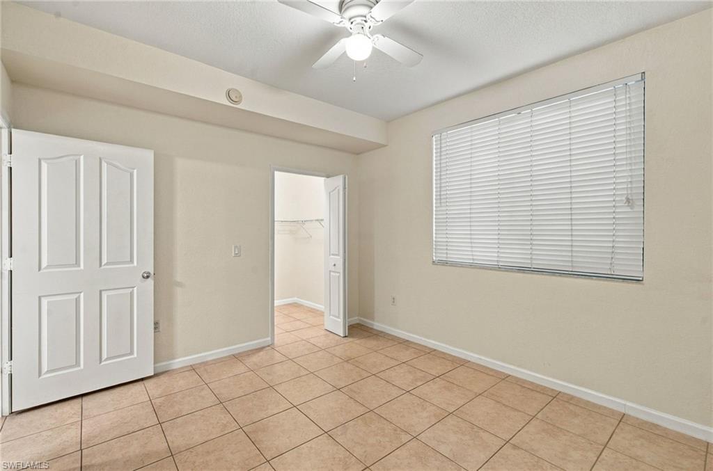 13010 Positano Cir 108 Property Photo 26