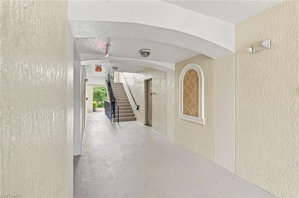 13010 Positano Cir 108 Property Photo 29
