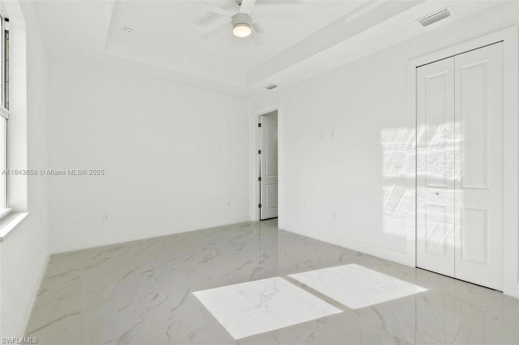 2516 Park Rd Property Photo 7