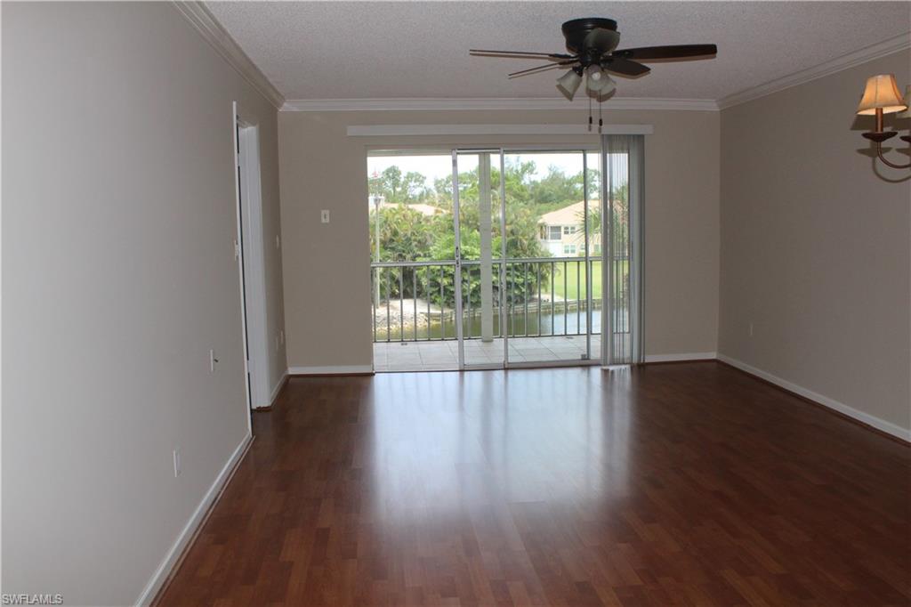 226014725 Property Photo 14