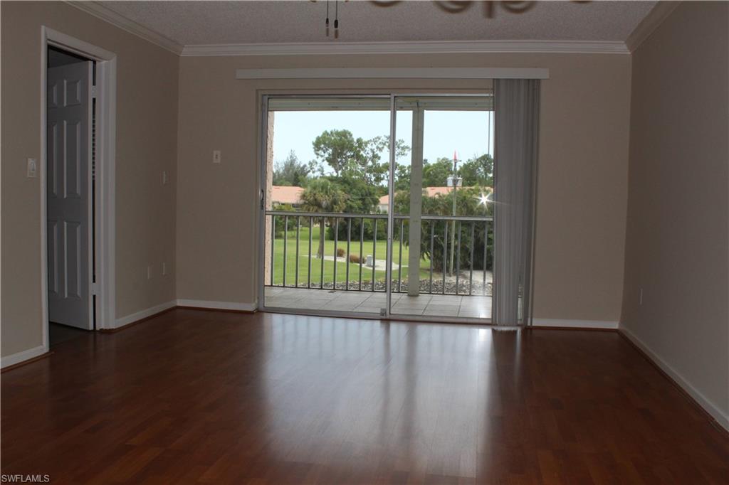 226014725 Property Photo 18