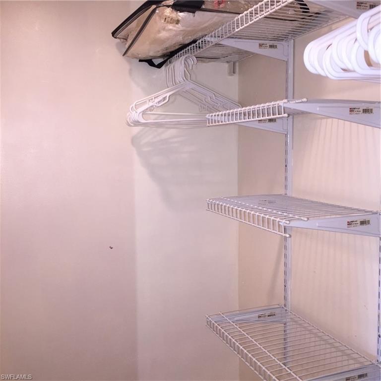 226014725 Property Photo 24