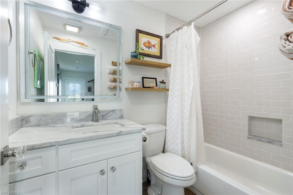20621 Pine Tree Ln Property Photo 14