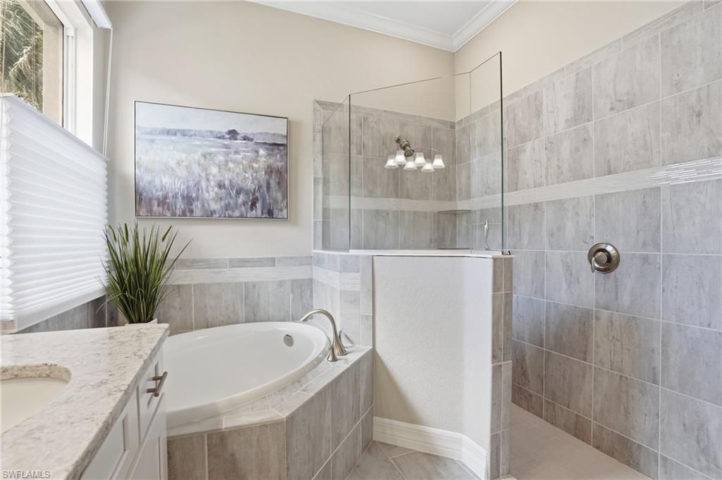 15248 Blue Bay Cir Property Photo 20