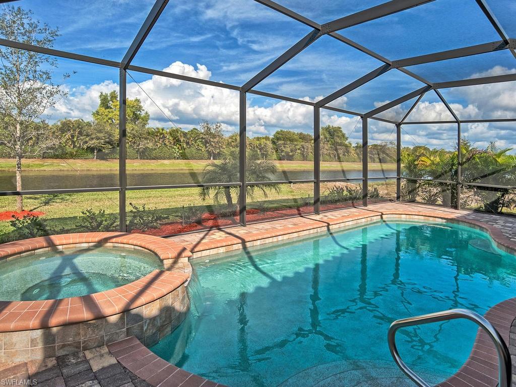 2850 Aviamar Cir Property Photo 2