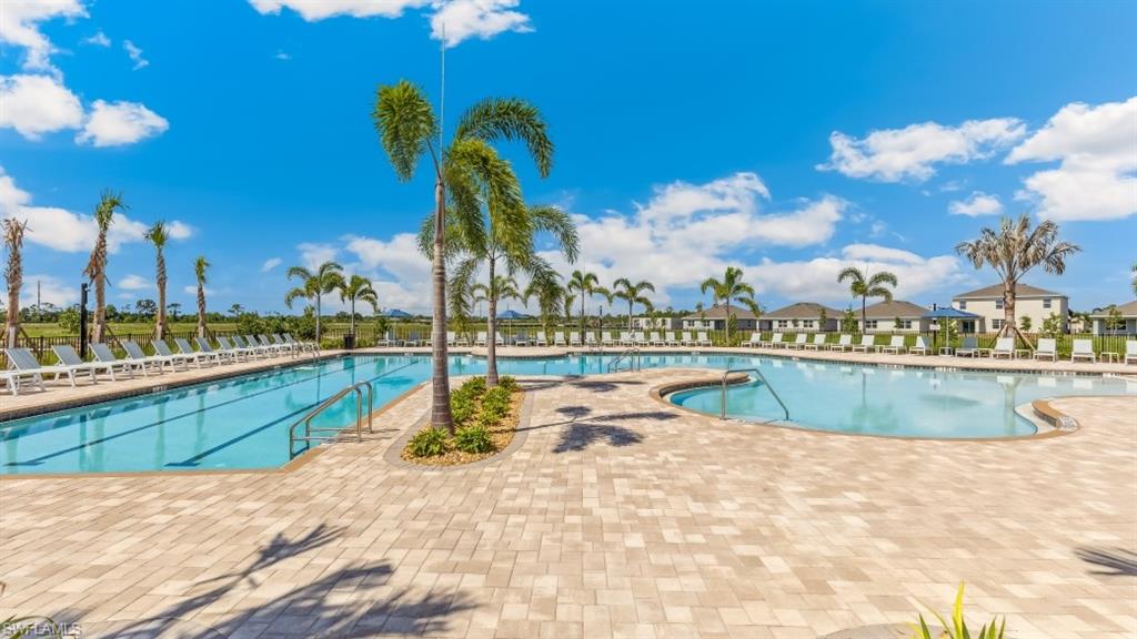 2661 Soft Coral Way Property Photo 33