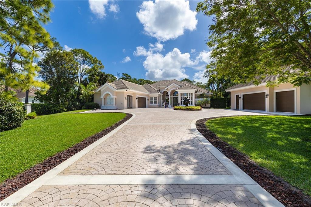 6656 Trail Blvd Property Photo 7