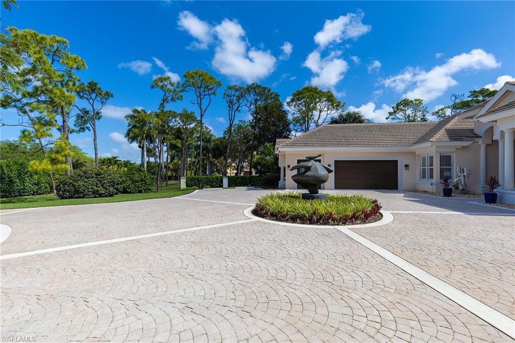 6656 Trail Blvd Property Photo 10