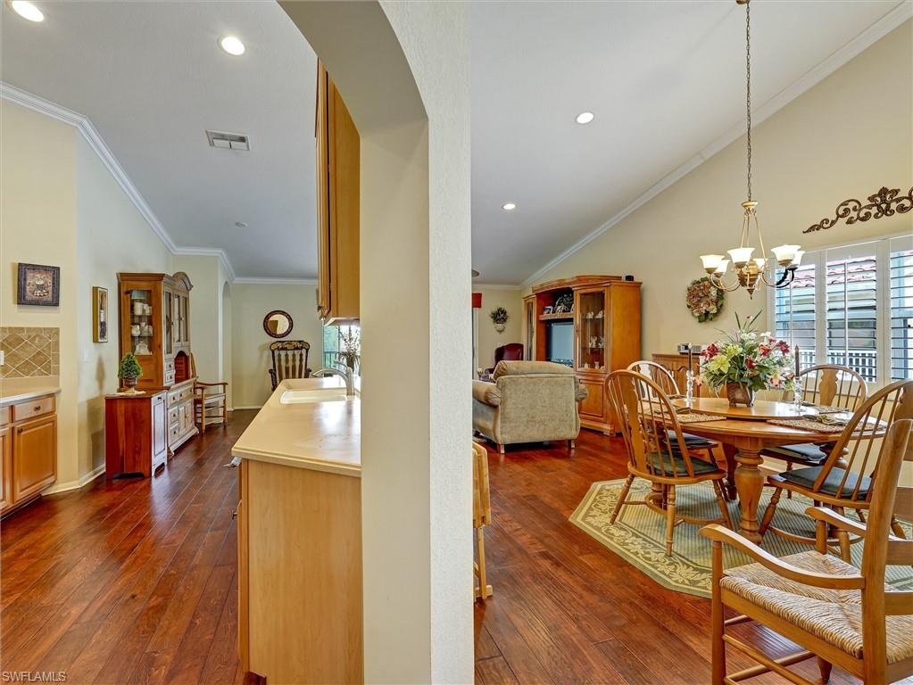 895 Eastham Way M202 Property Photo 13