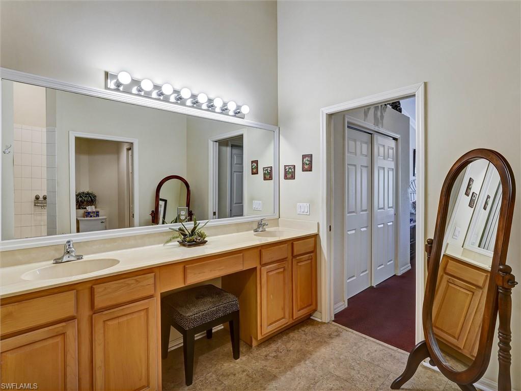 895 Eastham Way M202 Property Photo 24