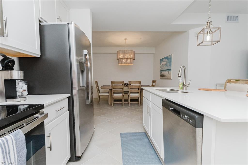 5629 Double Eagle Cir 4218 Property Photo 5