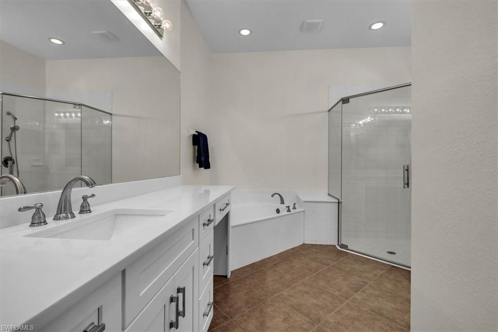 837 Vistana Cir 20 Property Photo 14