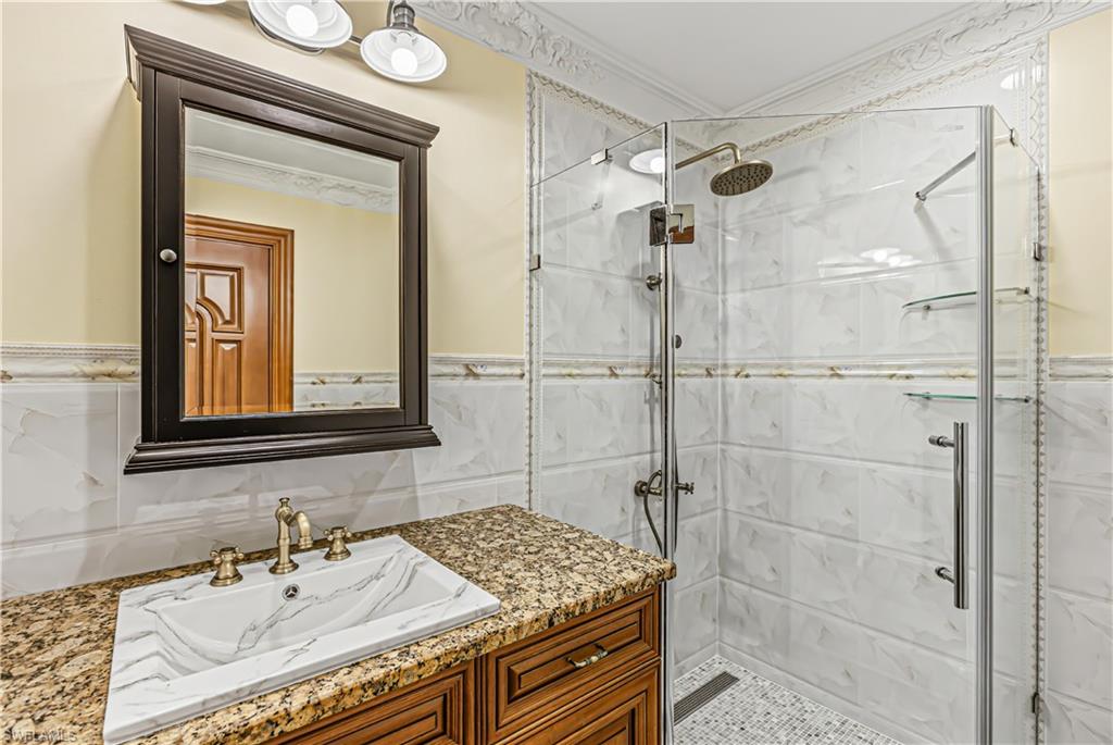 1287 Collier Blvd Property Photo 24