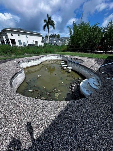 16540 Wisteria Dr Property Photo 3