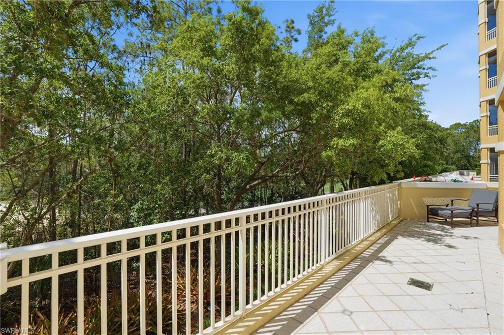 2738 Tiburon Blvd E B104 Property Photo 16