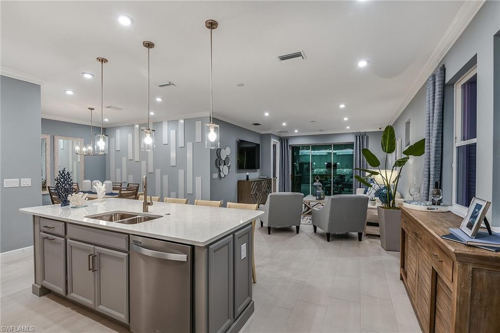 6679 Good Life St Property Photo 3